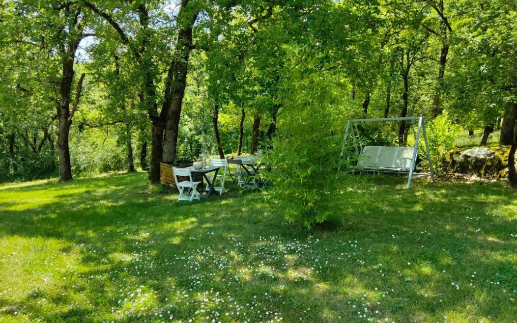 Bed and Breakfast Le Colombie Gouleme Concores Esterno foto
